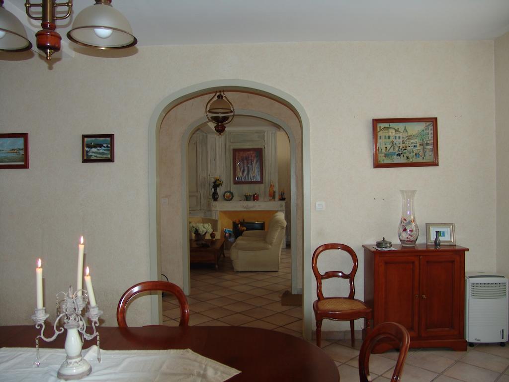 Saint-Sever  Chambres D'Hotes La Toast Vin الغرفة الصورة